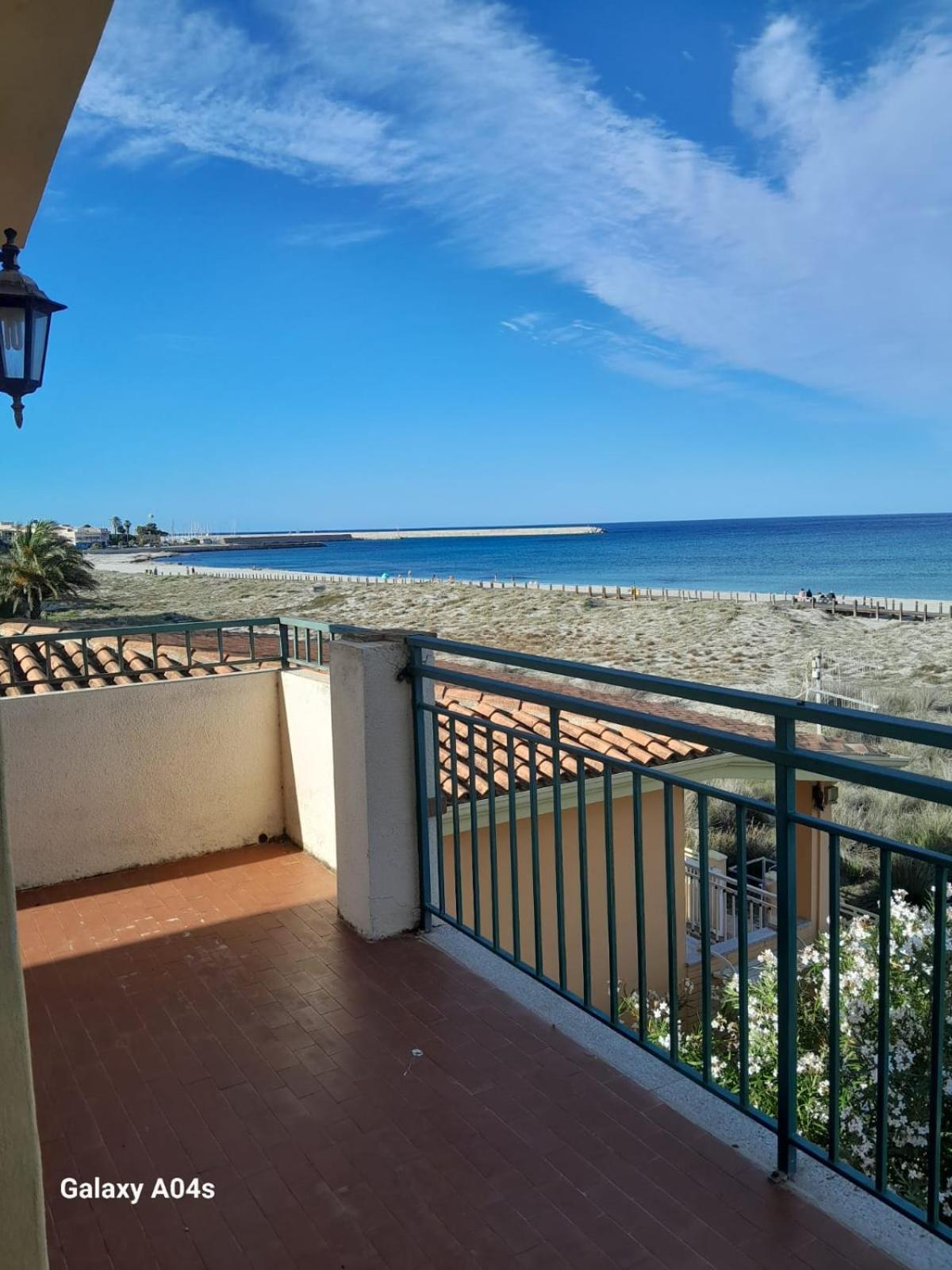 La Casetta Sulla Spiaggia La Caletta Exterior photo